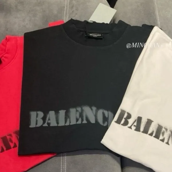 BALENCIAGA  |Stencil Type T-shirt Medium Fit in Black