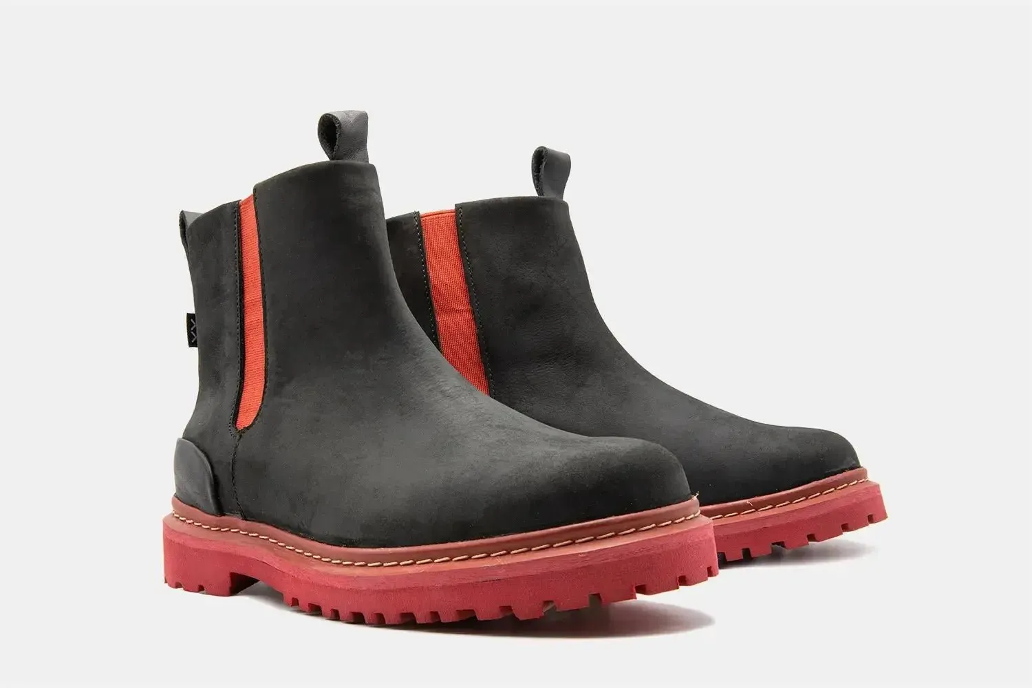 Bota Chelsea - Boa Black/Red