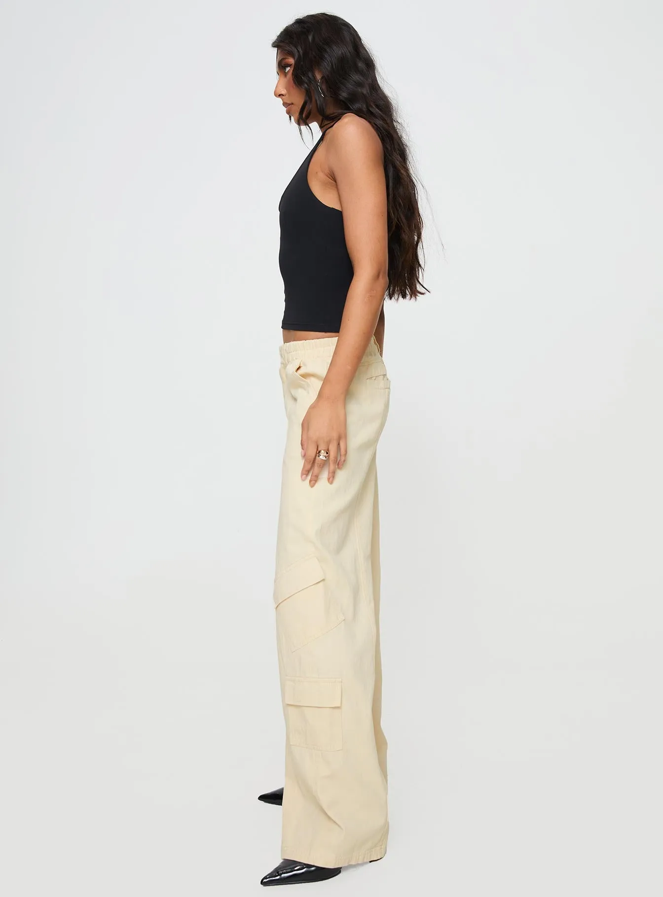 Chicker Mid Rise Pants Beige