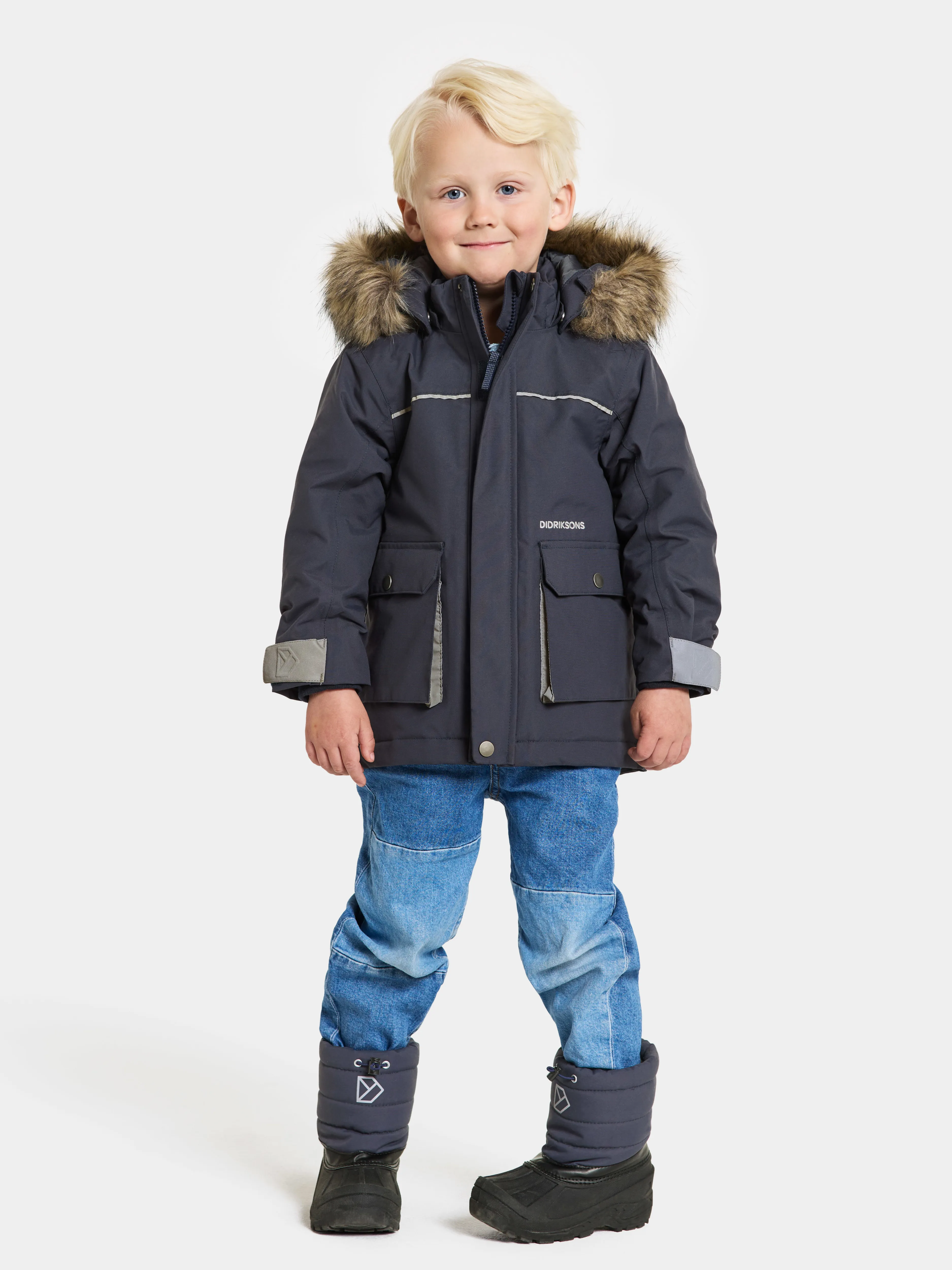 Didriksons Kids' Kure Parka 6 Navy | Buy Didriksons Kids' Kure Parka 6 Navy here | Outnorth