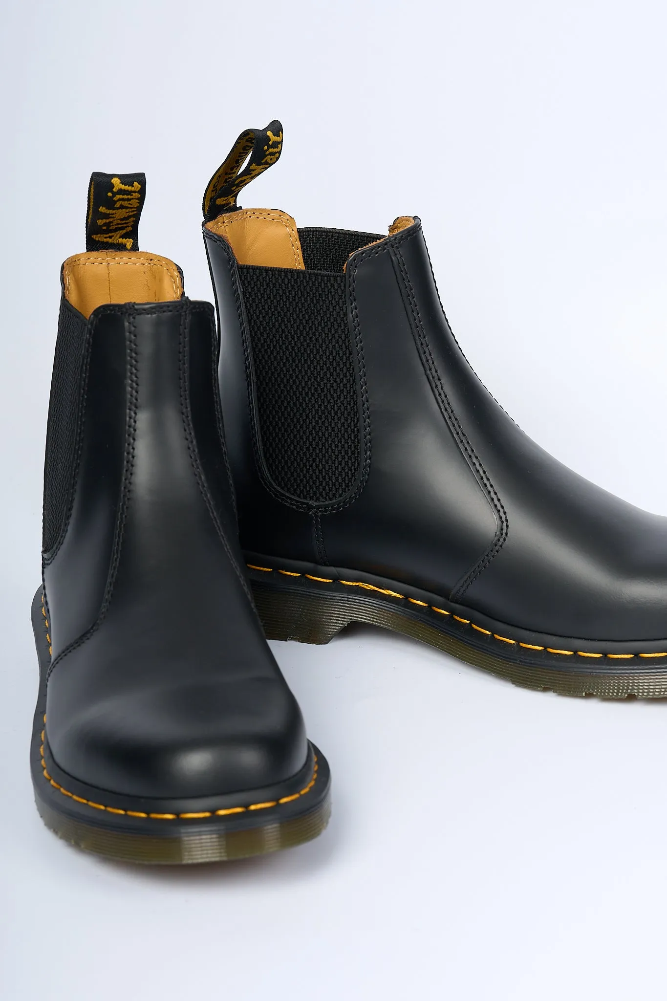 Dr. Martens Beatles 2976 Nero Uomo