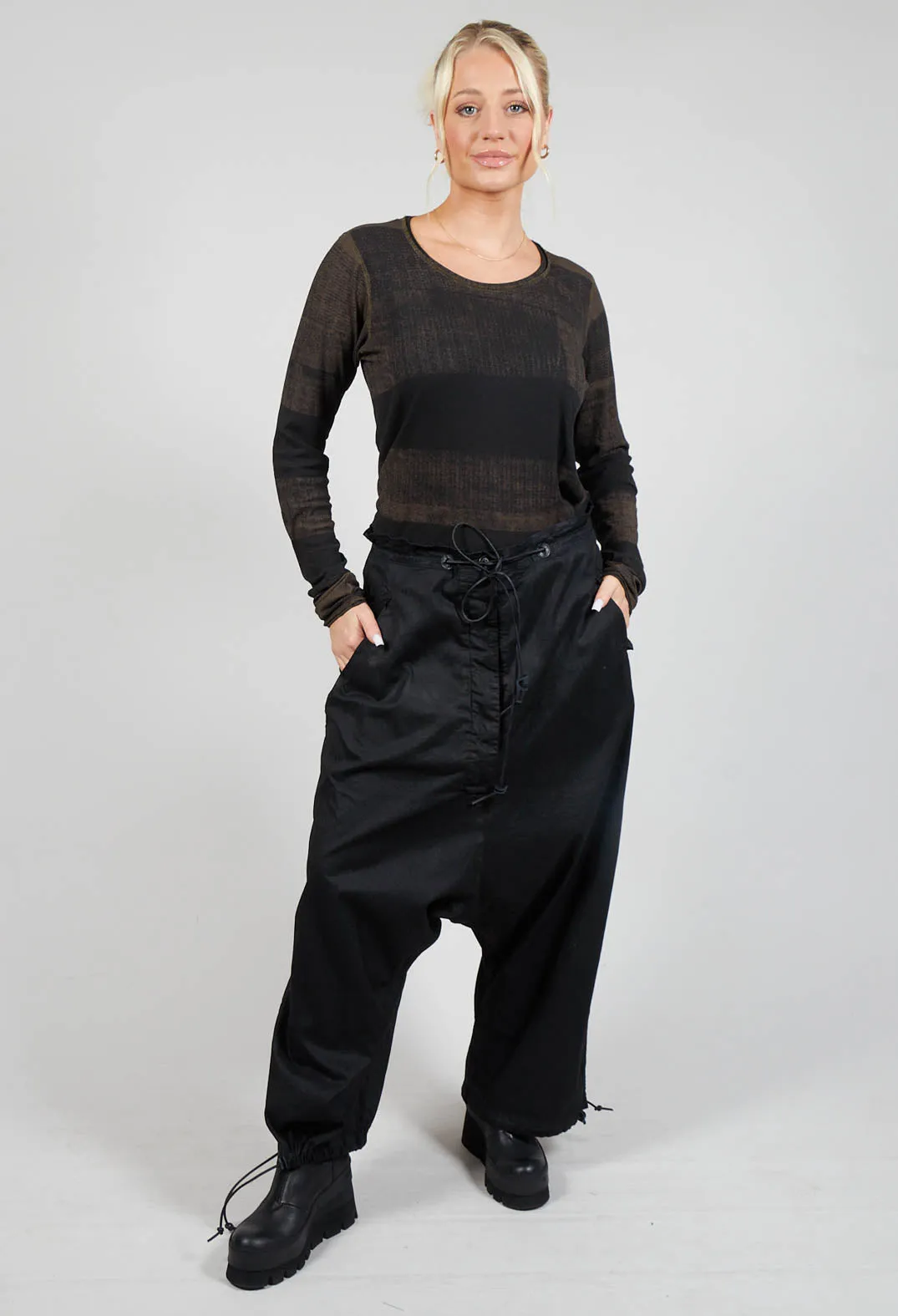 Drawstring Drop Crotch Trousers in Black