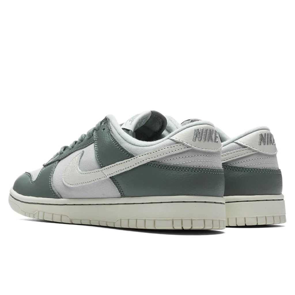 Dunk Low Retro PRM - Mica Green/Sail/Photon Dust