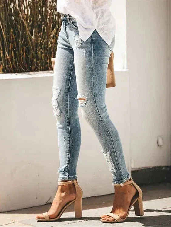 Elevate Your Style with Light Blue Ankle-Length Skinny Jeans - S M