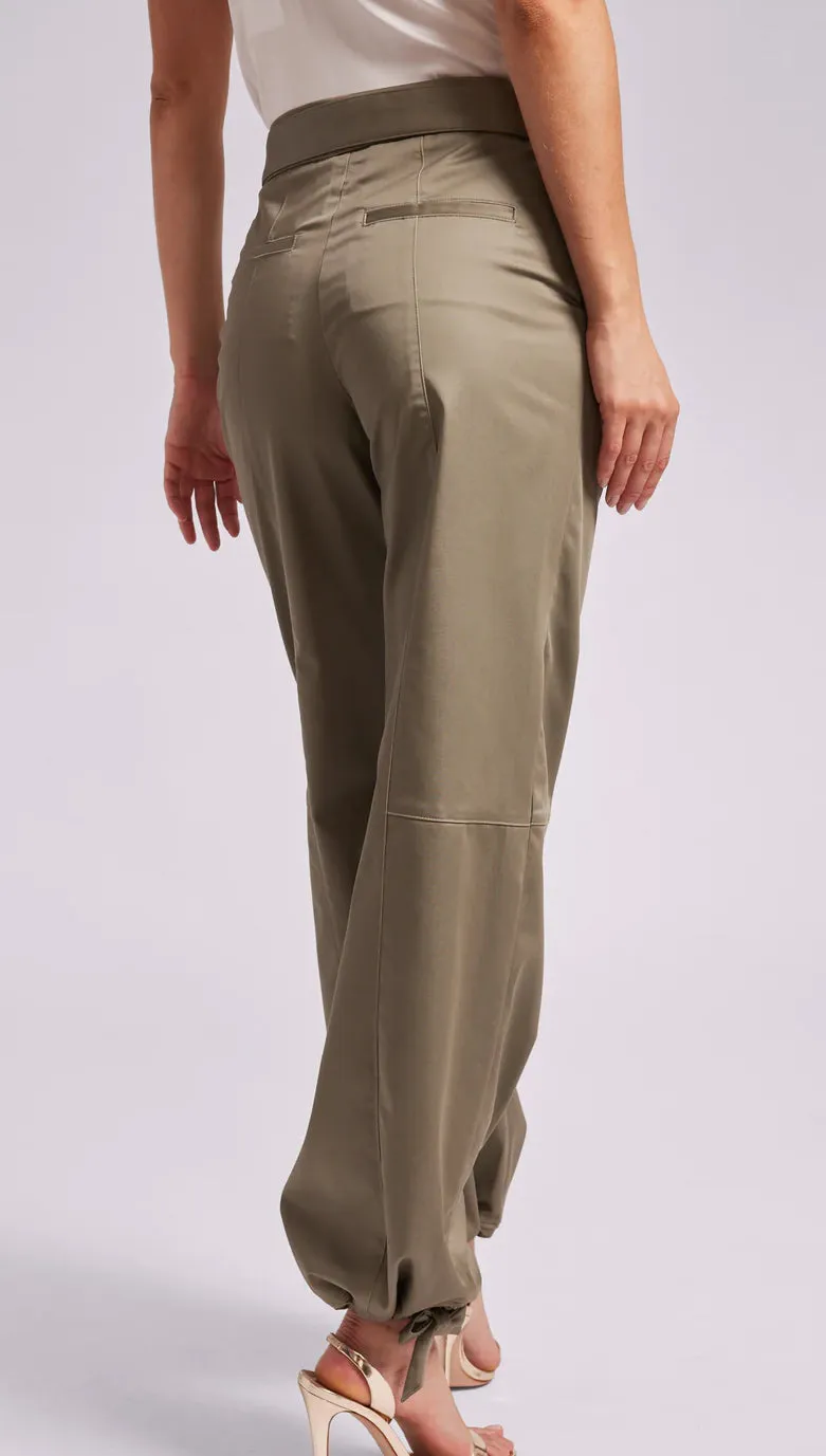 Generation Love - Brandi Gabardine Pants - Olive