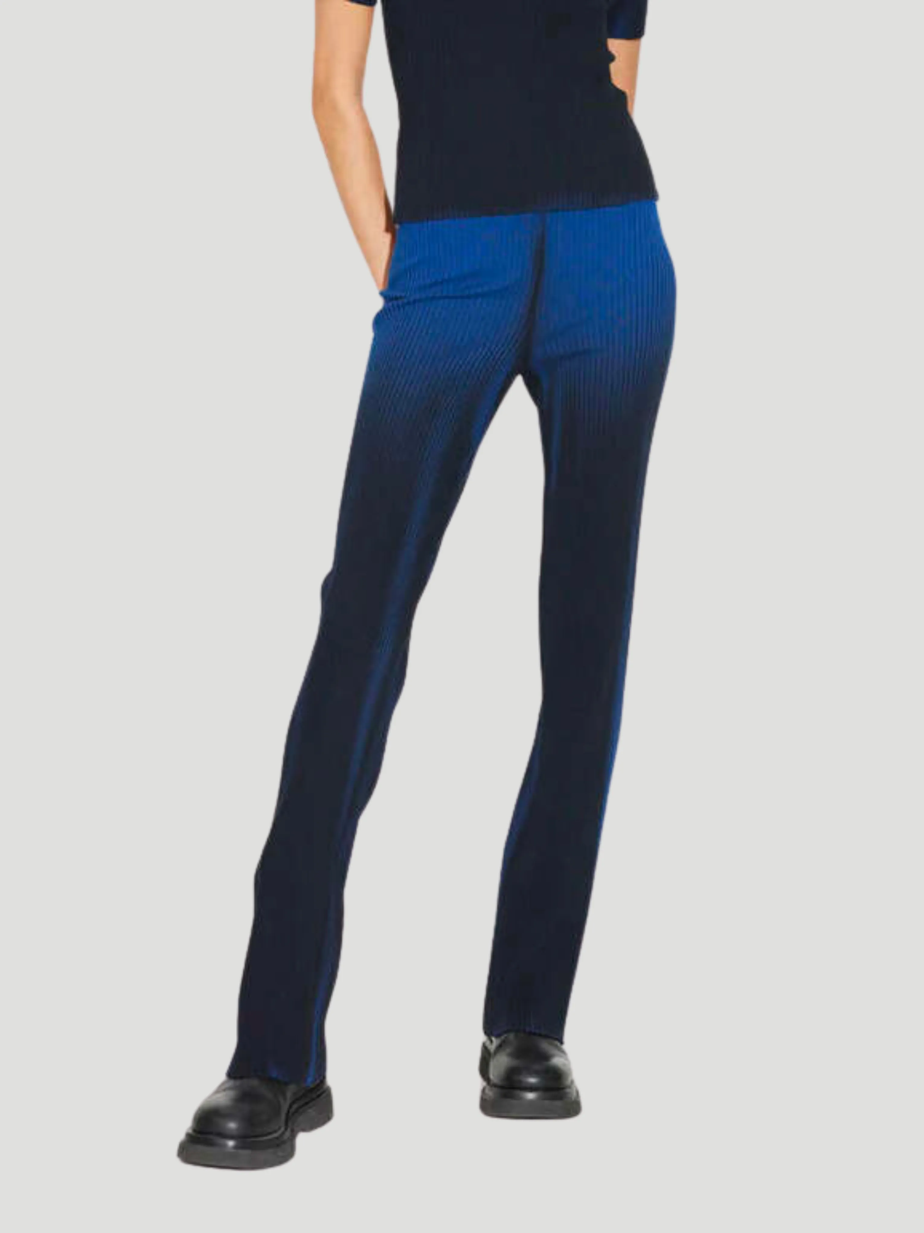 Ibiza Straight Leg Pant in Arctic Blue