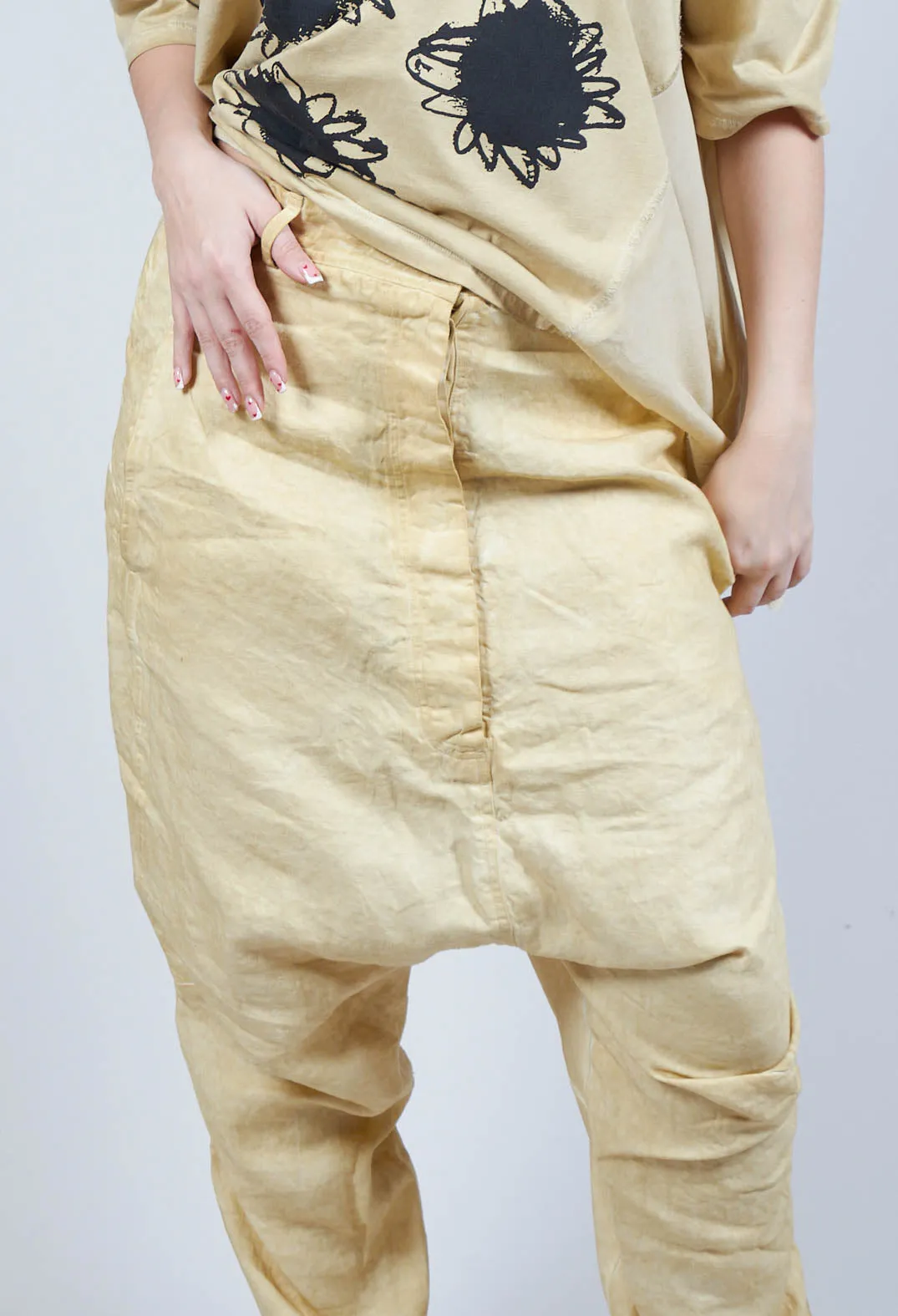 Linen Crease Trousers in Wax Cloud