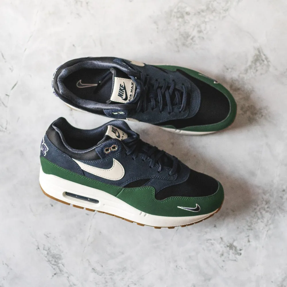 Nike Air Max 1 Letterman Pack (W)