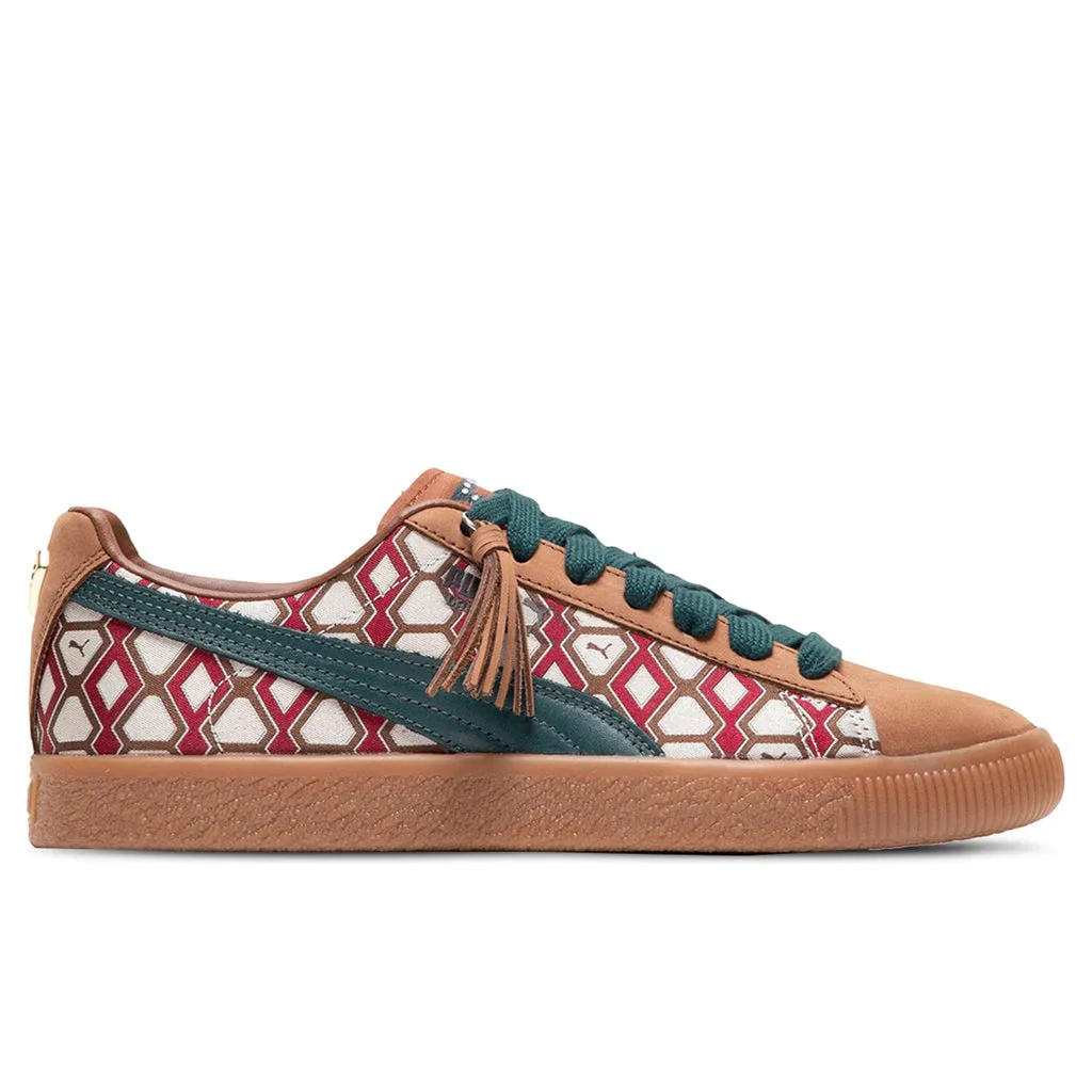 Puma x Dapper Dan Clyde Tassle - Brown