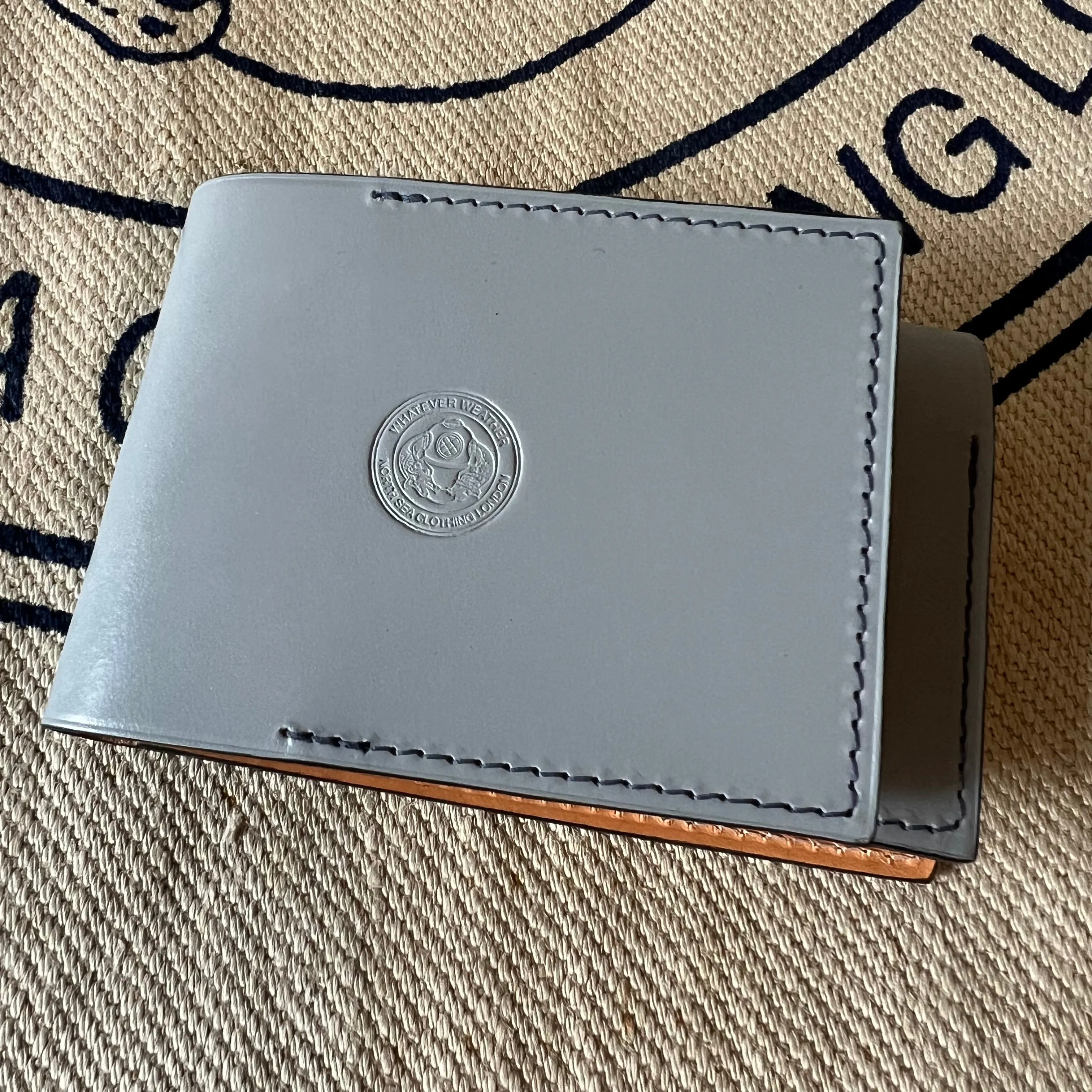 SAMPLE SALE - LEATHER TRI FOLD WALLET - BATTLESHIP GREY