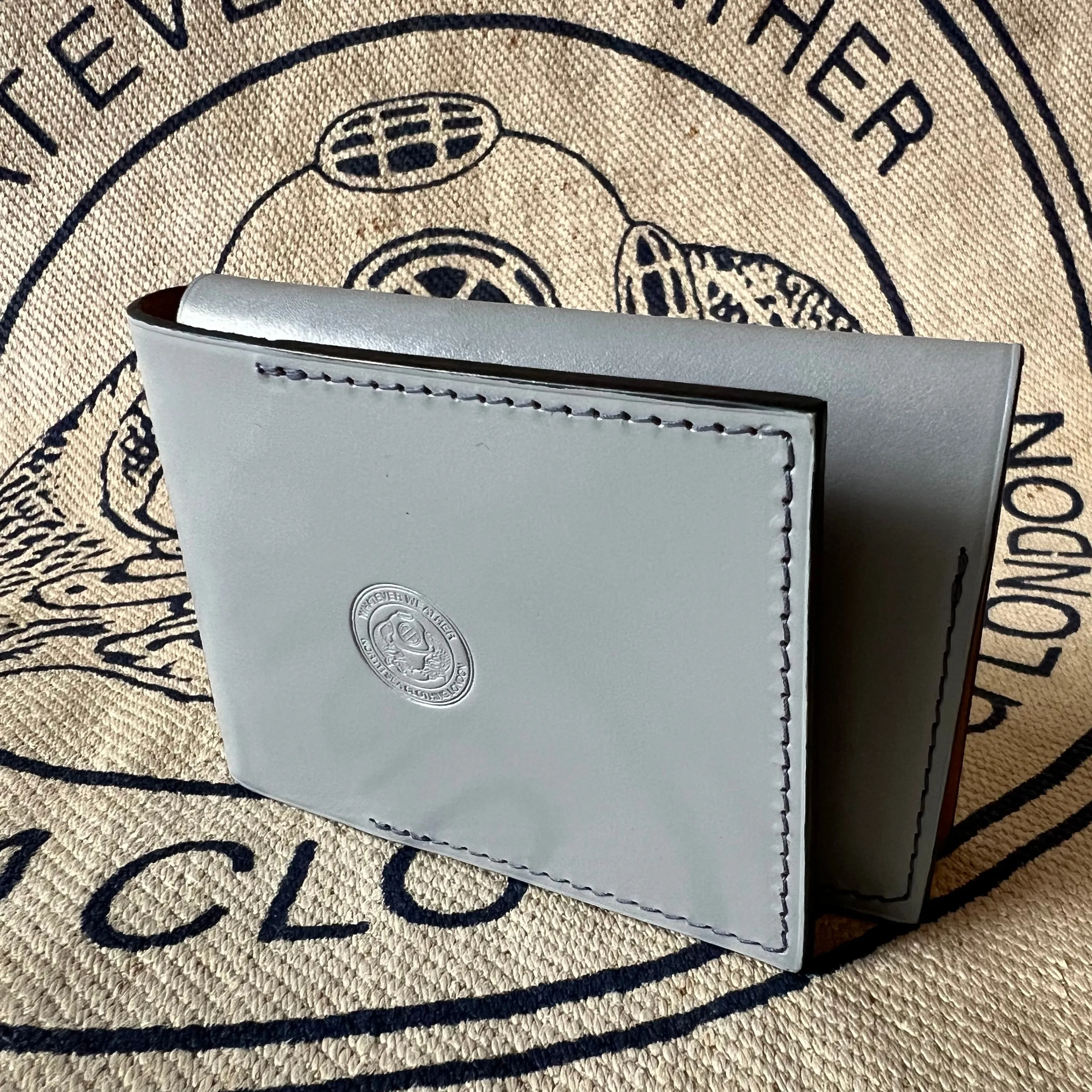 SAMPLE SALE - LEATHER TRI FOLD WALLET - BATTLESHIP GREY