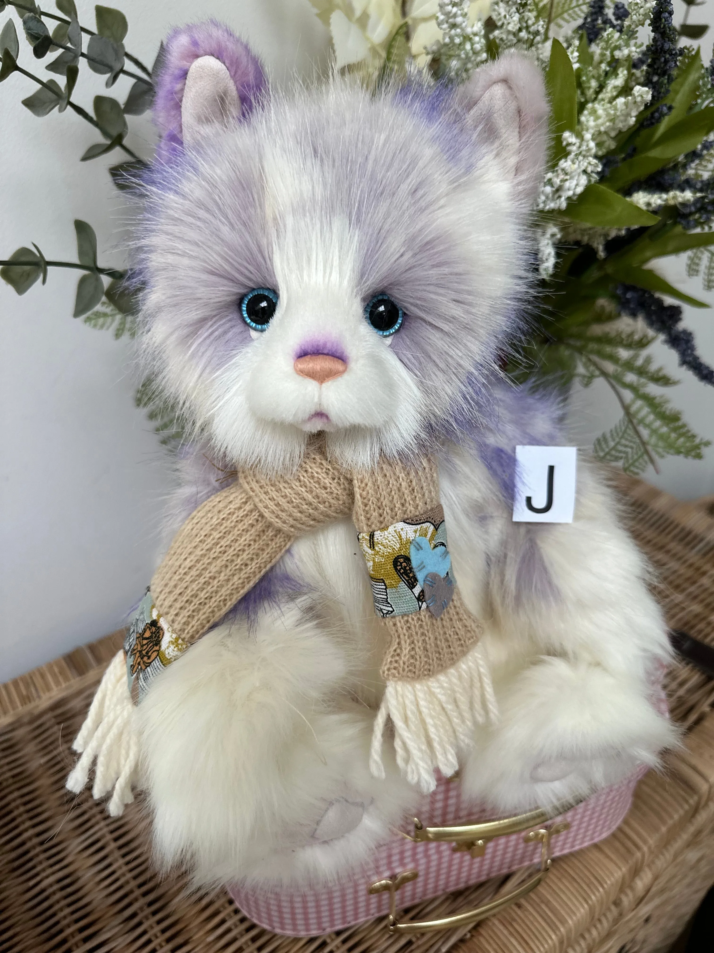 Sleepyhead Charlie Bears Secrets Collection Plush Kitten Cat